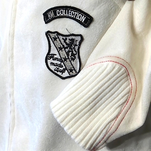 Stunning 2pc White Tracksuit with Embroidered Logo by KOMAN - Picture 4 of 16